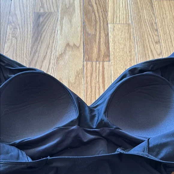 Summer salt sz 12 Black one piece Women's Swimsuit Ruffle Backflip in sea urchin - Picture 3 of 4